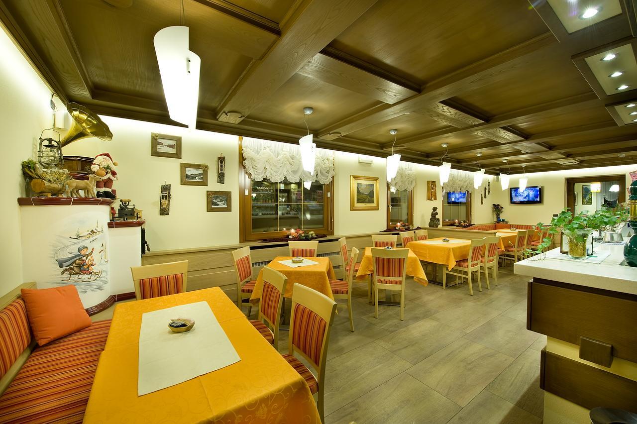 Hotel Ristorante Cassana Livigno Eksteriør bilde